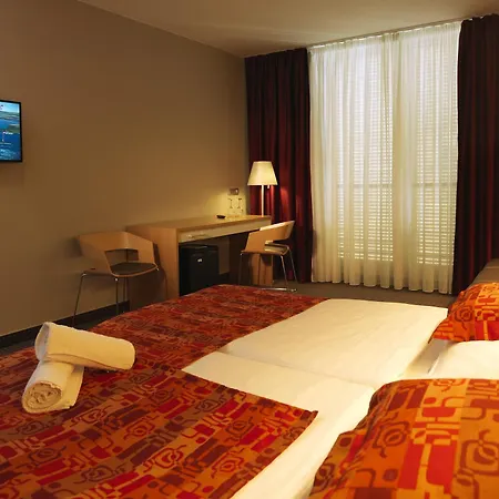 ثيرمانا بارك لاسكو **** سوبيريور 4*