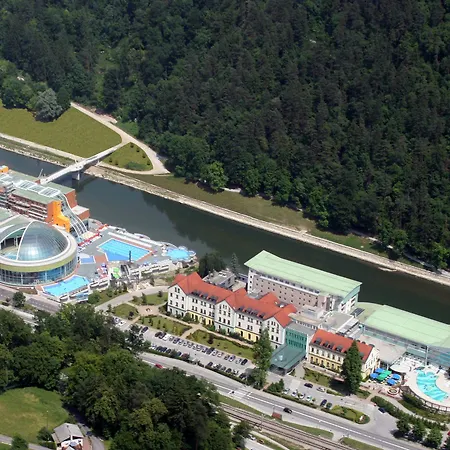 Thermana Park Lasko**** Superior Ξενοδοχείο 4*