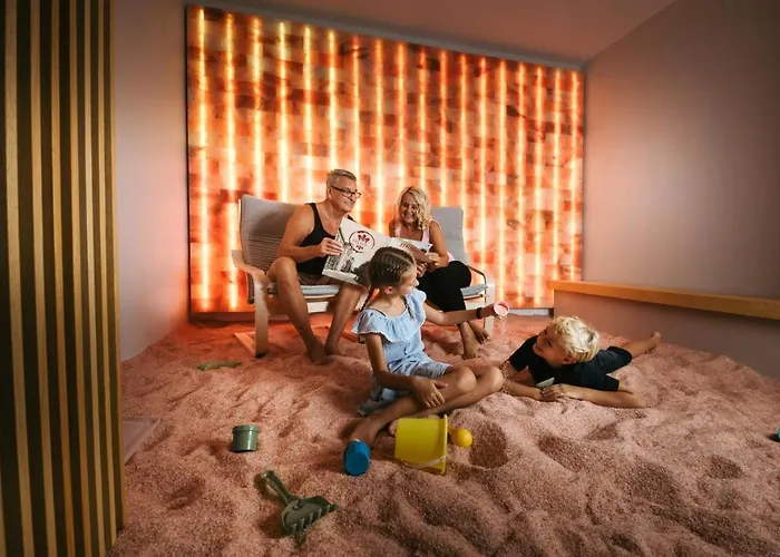 テルマナ パーク **** スーペリア ホテル ラーシュコ