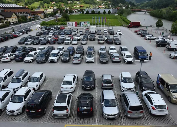 ホテル テルマナ パーク **** スーペリア ラーシュコ